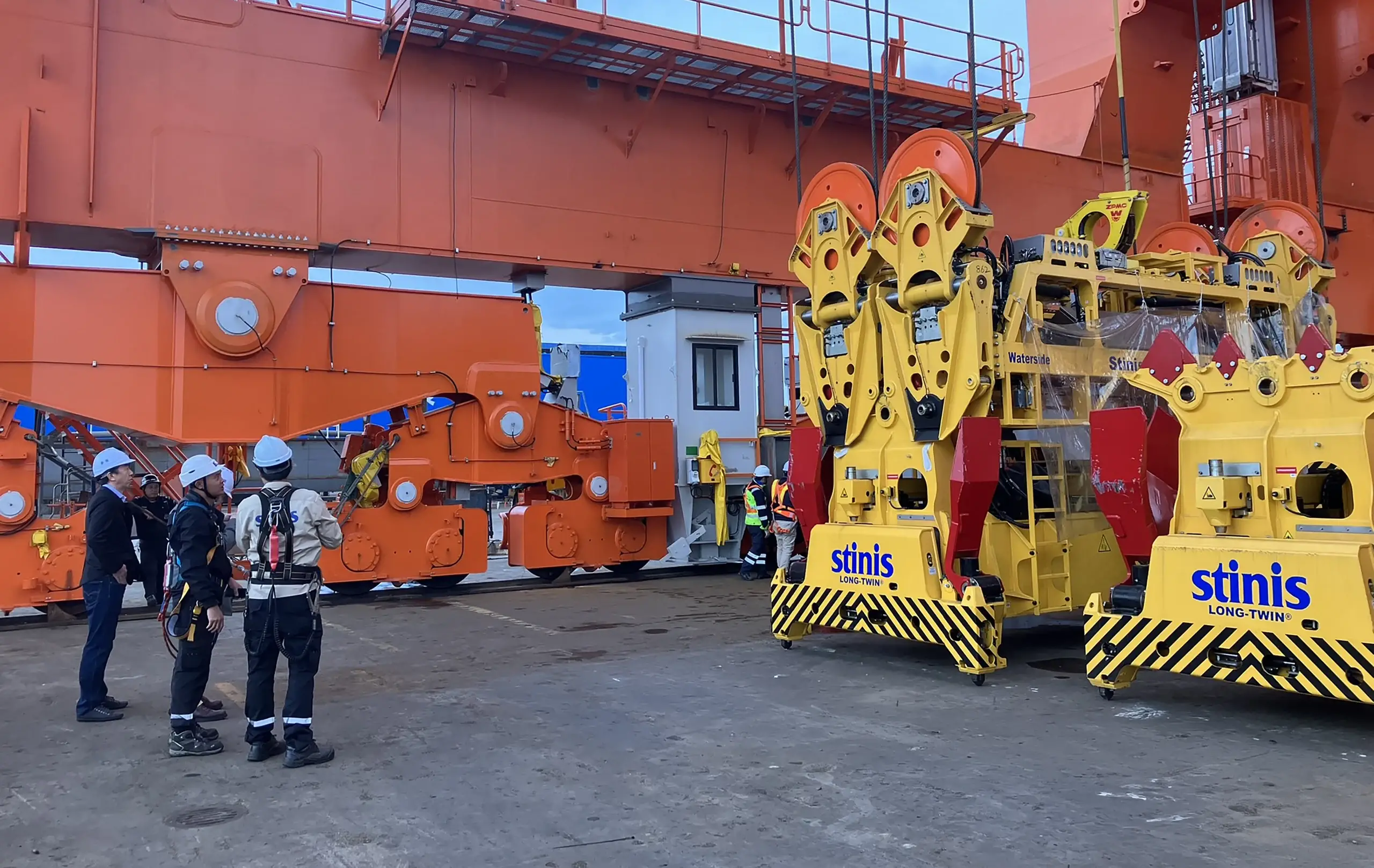 Stinis Spreaders Stinis Spreaders