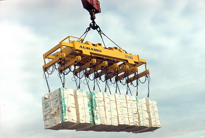 Custom Pulp Spreaders